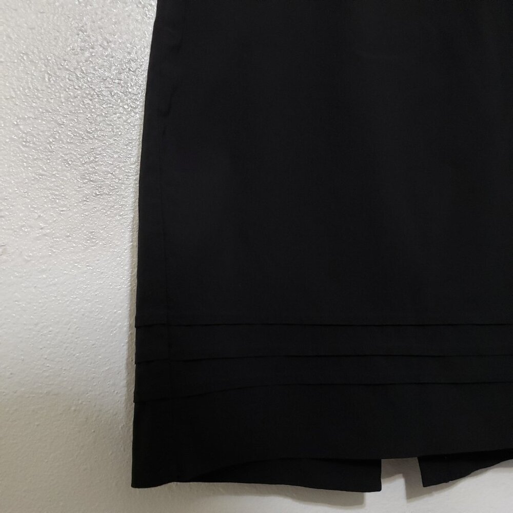 Express Dress - Picture 12 of 13